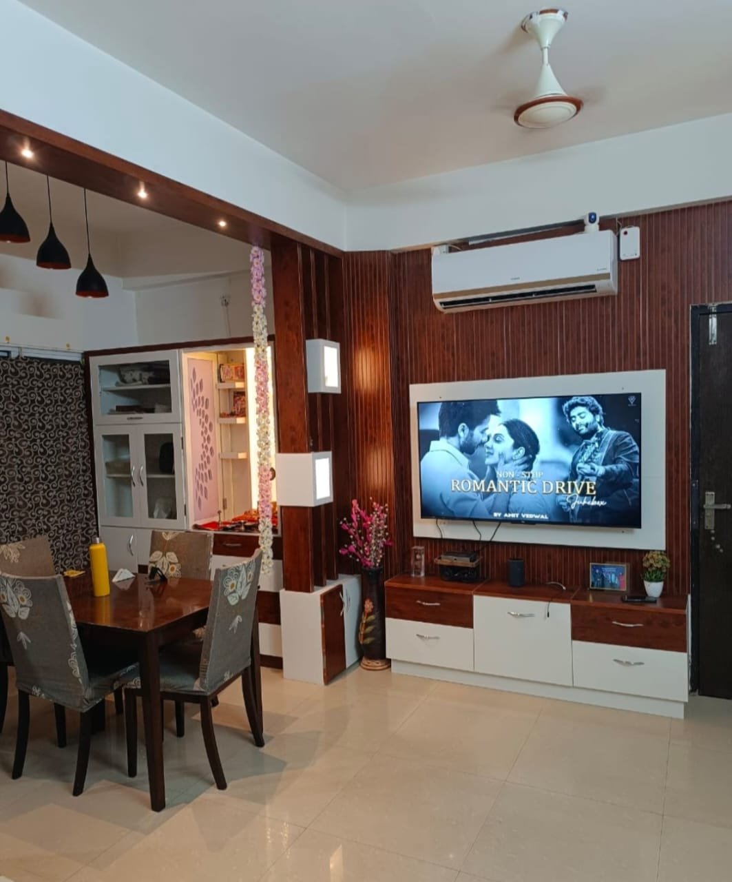 Modern Hall Partition