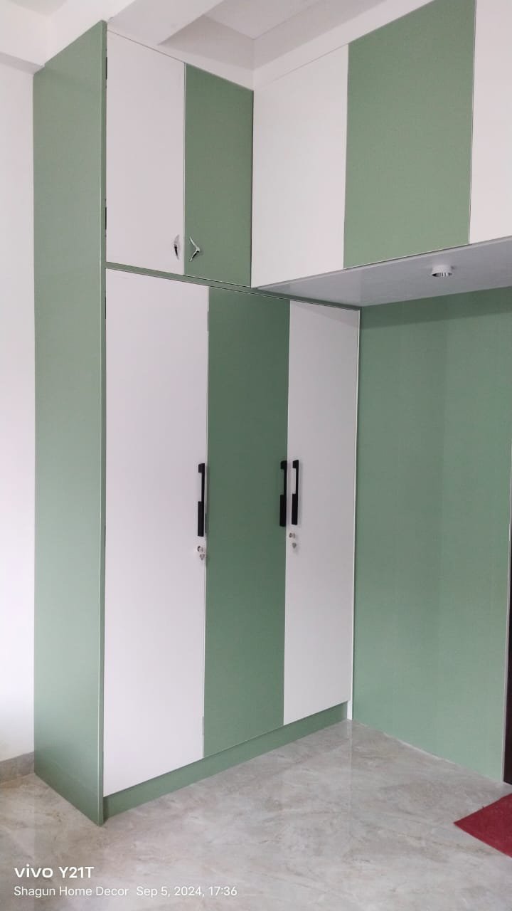 Modern Modular Kitchen